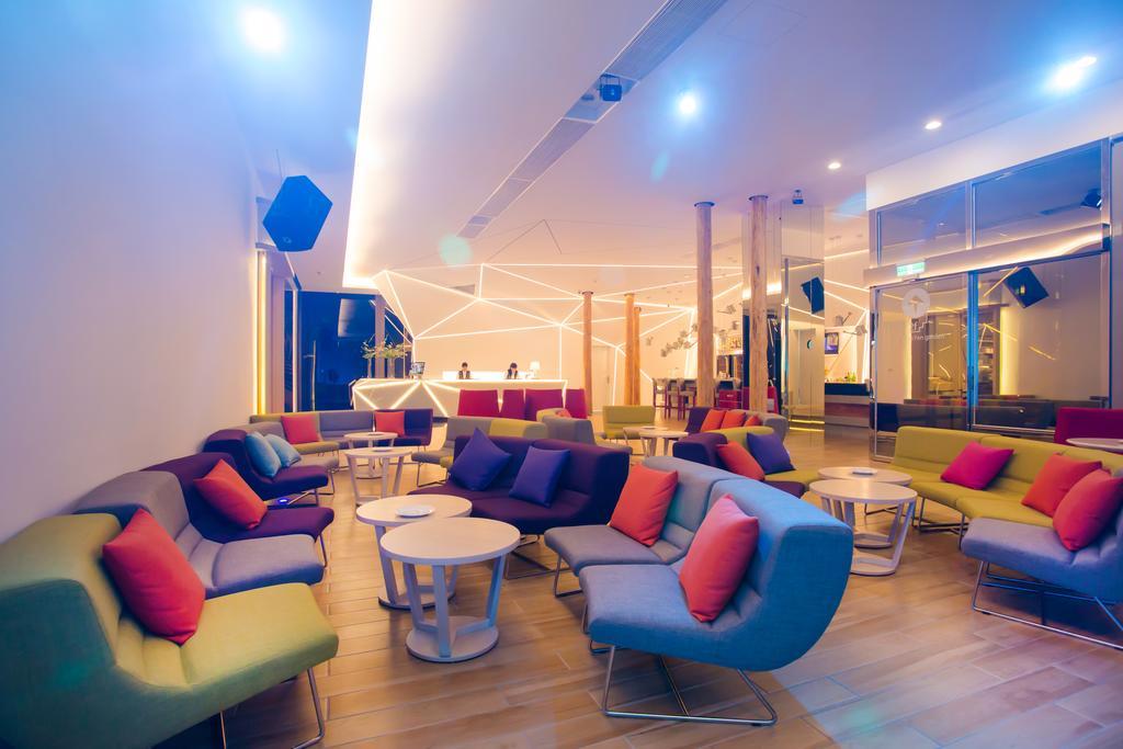 Hotel 7 Taichung Extérieur photo
