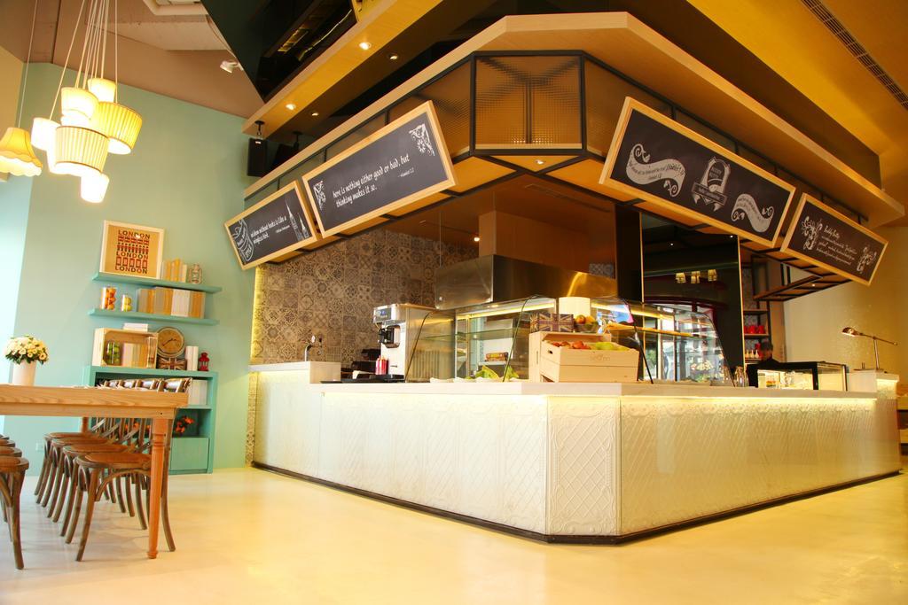 Hotel 7 Taichung Extérieur photo